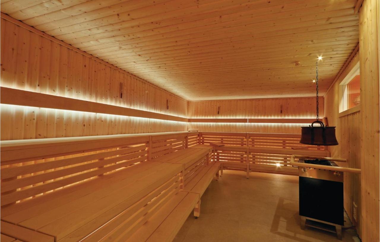 Amazing Apartment In Luebeck Travemuende With Sauna Luaran gambar